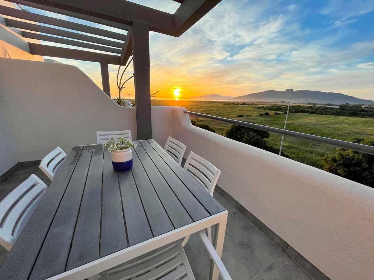Tarifa Beach Rentals Sunset الغرفة الصورة